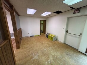 259-263 Pittsburgh Rd, Butler, PA à louer Hall d’entrée– Image 2 sur 7