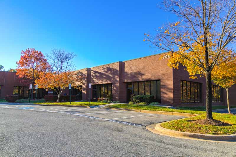 5200 Philadelphia Way, Lanham, MD à louer - Photo de l’immeuble – Image 1 sur 11