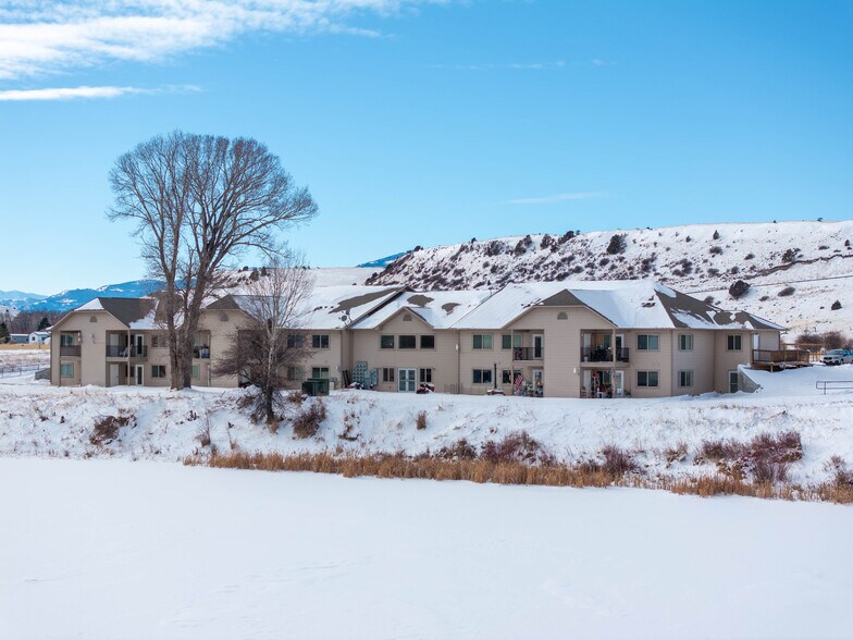 5 Avalon Ct, Emigrant, MT à vendre - Photo de l’immeuble – Image 3 sur 37