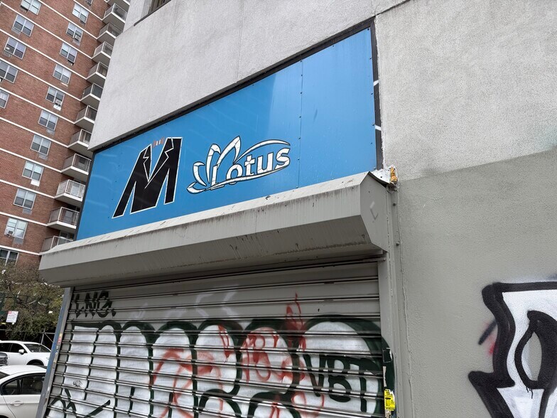 80-84 Manhattan Ave, Brooklyn, NY à louer - Photo de l’immeuble – Image 2 sur 2