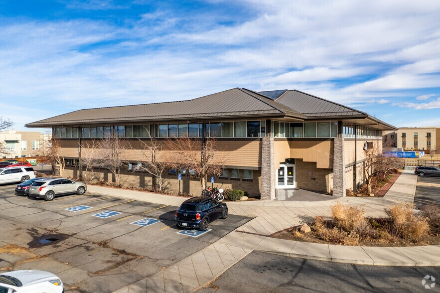Allison Pky, Lakewood, CO à louer - Photo de l’immeuble – Image 1 sur 3