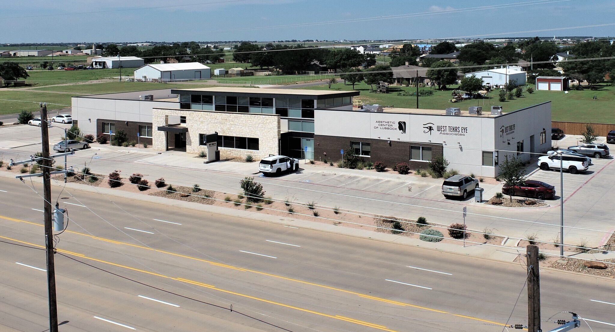 12210 Quaker Ave, Lubbock, TX à vendre Photo principale– Image 1 sur 6