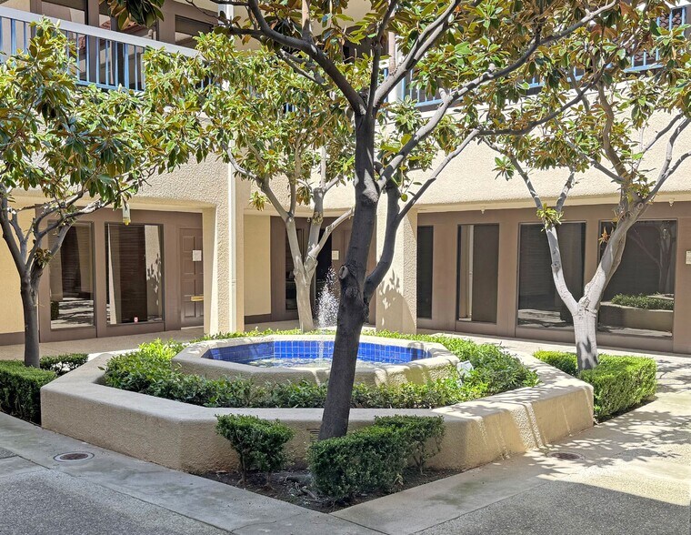 39500 Stevenson Pl, Fremont, CA à louer - Photo de l’immeuble – Image 3 sur 3