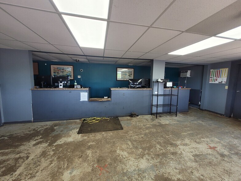 4140 NW St Francis Blvd, Anoka, MN à louer - Photo de l’immeuble – Image 2 sur 29