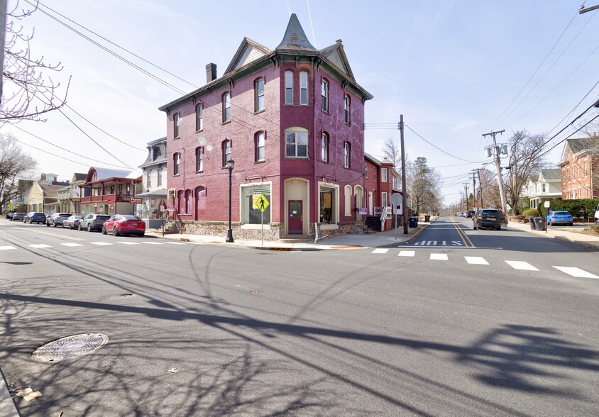 125 Main St, Flemington, NJ à louer - Photo de l’immeuble – Image 1 sur 13