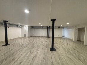 4-8 Court St, Plymouth, MA à louer Photo intérieure– Image 1 sur 1