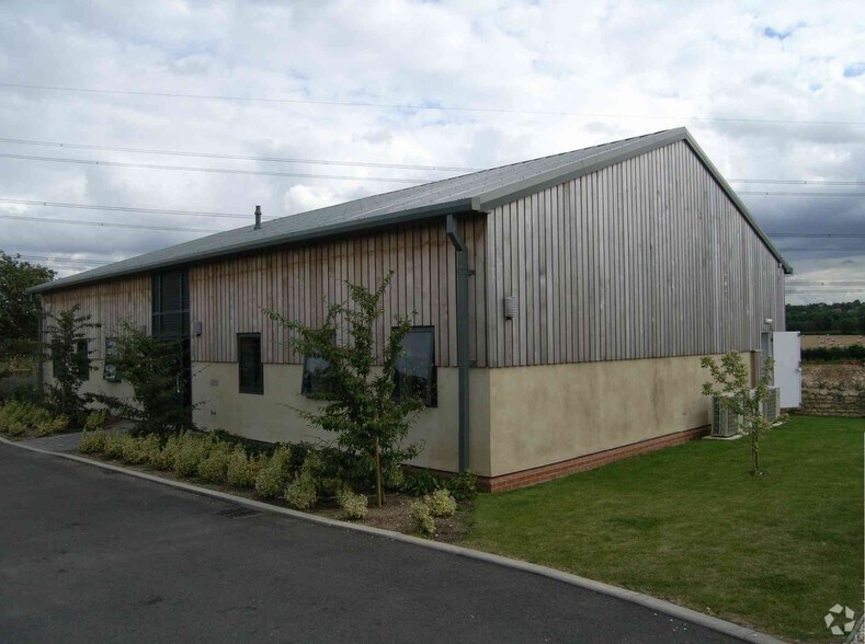 Eynsham Rd, Oxford à louer - Photo de l’immeuble – Image 2 sur 2