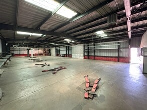 460-480 S Arrowhead Ave, San Bernardino, CA à louer Photo intérieure– Image 2 sur 11