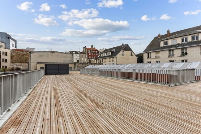 Plus de détails pour 69 Rue D'Aguesseau, Boulogne-Billancourt - Bureau à louer