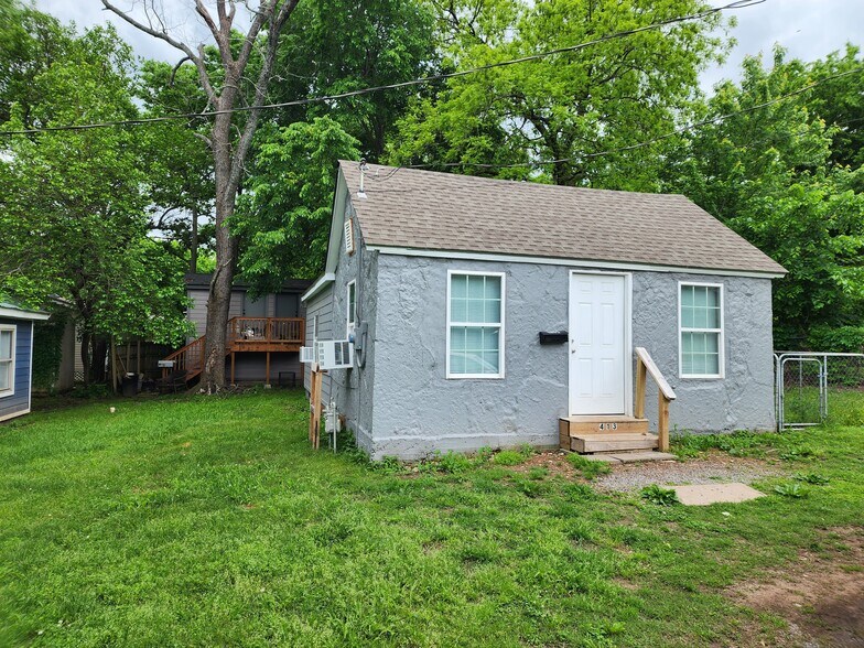 411 & 413 Chikasaw St and 402 and 412 S State St, Tahlequah, OK à vendre - Photo de l’immeuble – Image 2 sur 4