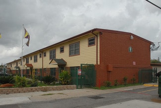 Plus de détails pour 1004 S Main St, Pasadena, TX - Logement à vendre
