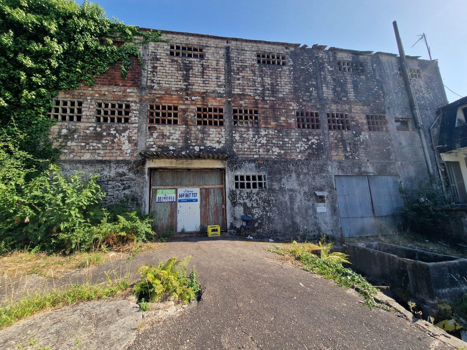 Industriel/Logistique dans Mos à vendre Photo de l’immeuble– Image 1 sur 9