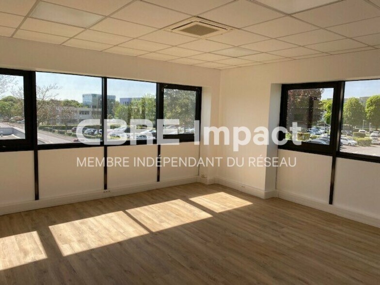 3 Rue Etienne Oehmichen, Reims à louer - Photo de l’immeuble – Image 1 sur 8