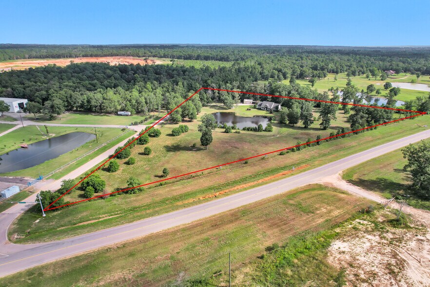 TBD TBD Seven Coves rd, Willis, TX à vendre - Photo de l’immeuble – Image 2 sur 2