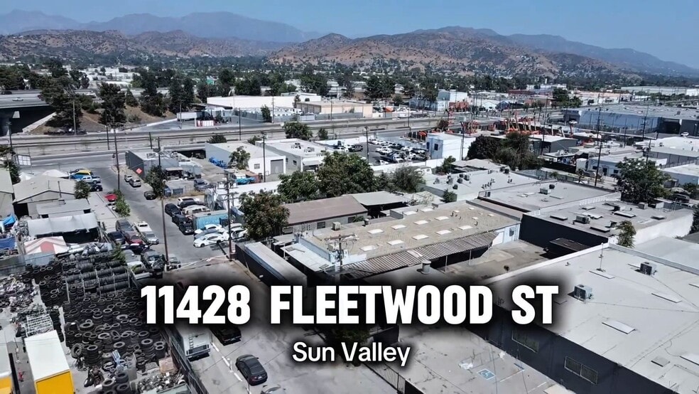 11428 Fleetwood St, Sun Valley, CA à vendre - Vidéo sur l’annonce professionnelle – Image 2 sur 12