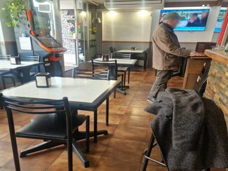 Plus de détails pour Local commercial à louer
