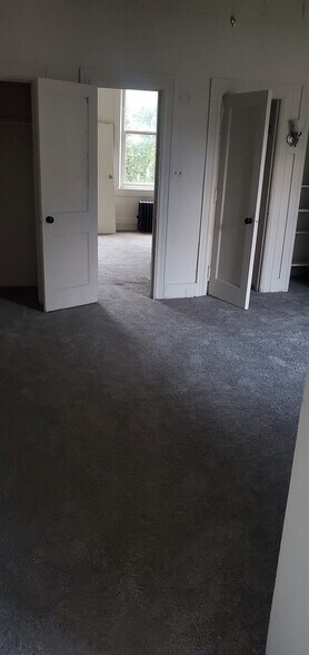 319 W Market St, Pottsville, PA à vendre - Photo de l’immeuble – Image 2 sur 6