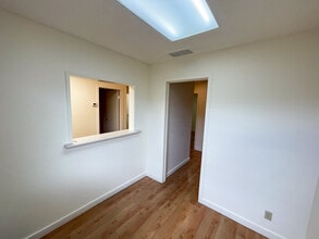 712 D St, San Rafael, CA à louer Photo intérieure– Image 1 sur 11