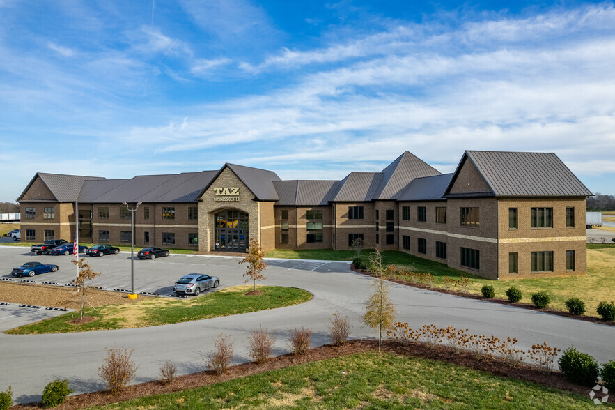 6318 Taz Ct, Bowling Green, KY à louer - Photo de l’immeuble – Image 2 sur 18