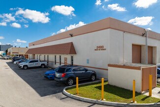 Plus de détails pour 2480 W 82nd St, Hialeah, FL - Local d'activités, Industriel/Logistique à louer