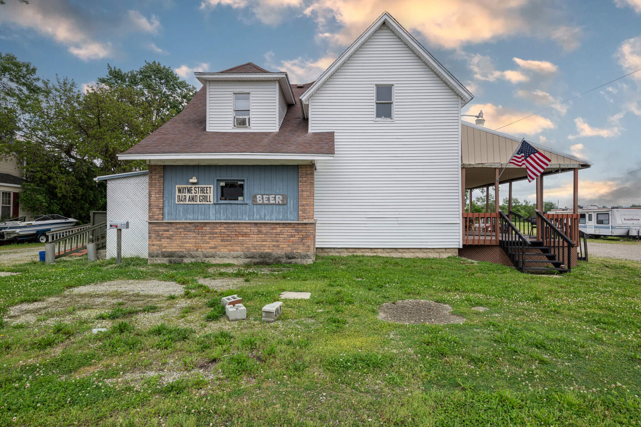 1040 S Wayne St, Saint Marys, OH à vendre Photo de l’immeuble– Image 1 sur 30