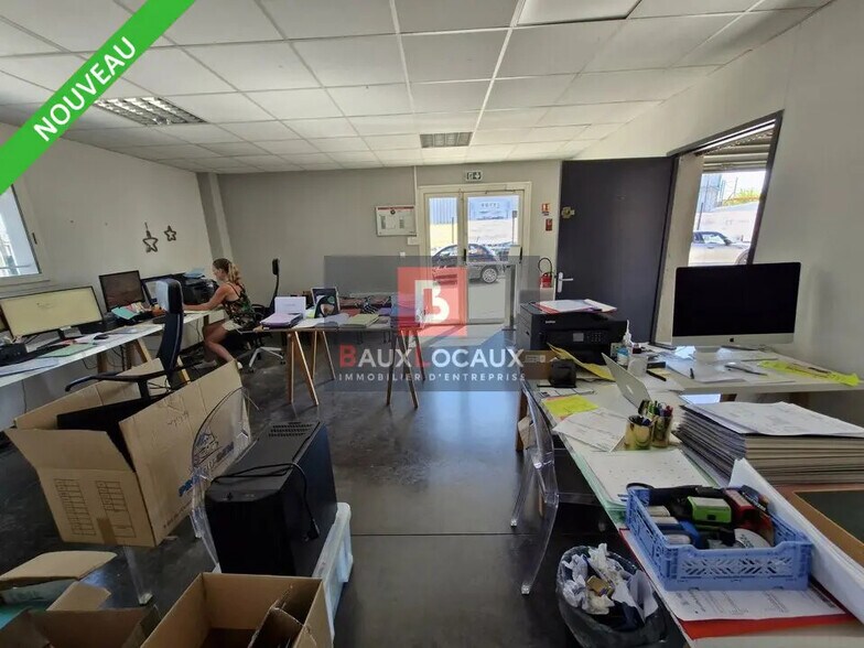 Bureau dans Aubagne à louer - Photo de l’immeuble – Image 2 sur 5