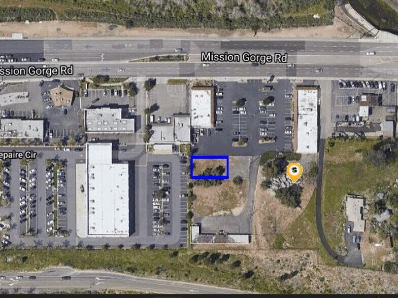 9155-59 Mission Gorge, Santee, CA à louer - Photo de l’immeuble – Image 2 sur 2