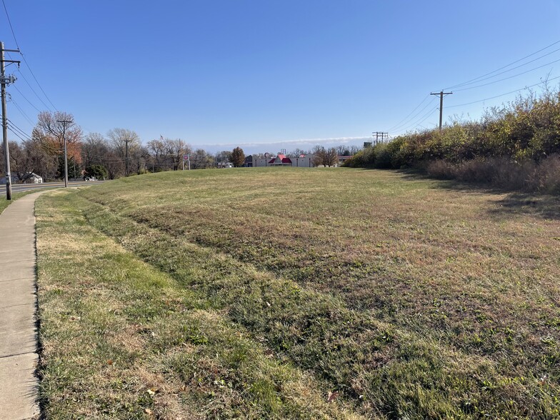 3726 Dunn Rd, Hazelwood, MO à vendre - Autre – Image 2 sur 10