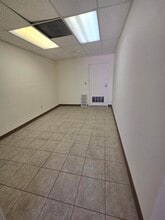 202 N Loop 1604 W, San Antonio, TX à louer Photo intérieure– Image 2 sur 5