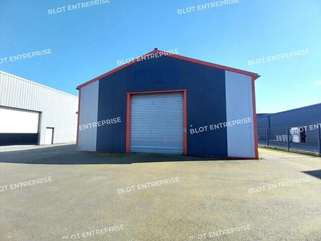 Plus de détails pour Bureau, Local d'activités à louer