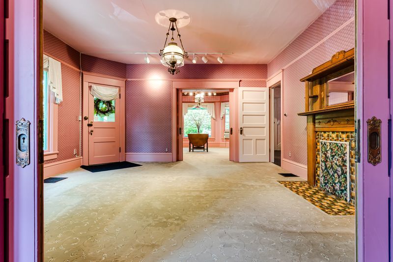412 E 13th Ave, Eugene, OR à vendre - Photo de l’immeuble – Image 3 sur 21