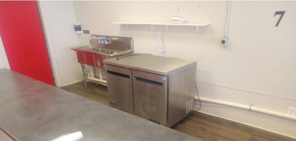 110 Sutton Bridge Rd, Gadsden, AL à louer - Photo de l’immeuble – Image 3 sur 12