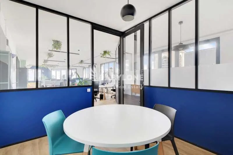 99 Rue De La Verrerie, Paris à louer - Photo de l’immeuble – Image 2 sur 16