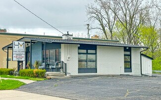 Plus de détails pour 32300 Grand River Ave, Farmington, MI - Bureau à louer