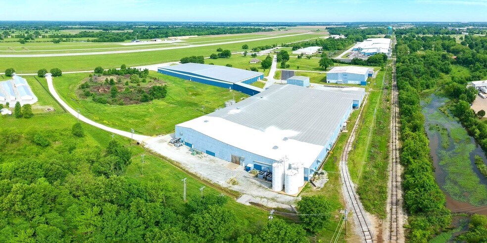 2400 Industrial Pky, Miami, OK à louer - Photo de l’immeuble – Image 2 sur 3