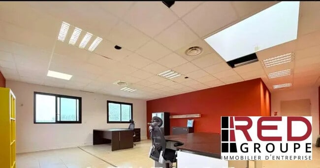 Plus de détails pour Bureau à vendre