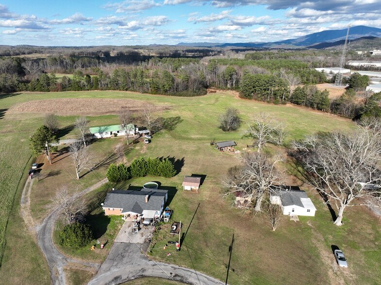 15 Duvall, Chatsworth, GA à vendre - Photo de l’immeuble – Image 2 sur 13