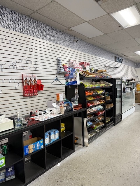 1111-1151 Pacific Coast Hwy, Harbor City, CA à louer Photo intérieure– Image 1 sur 3