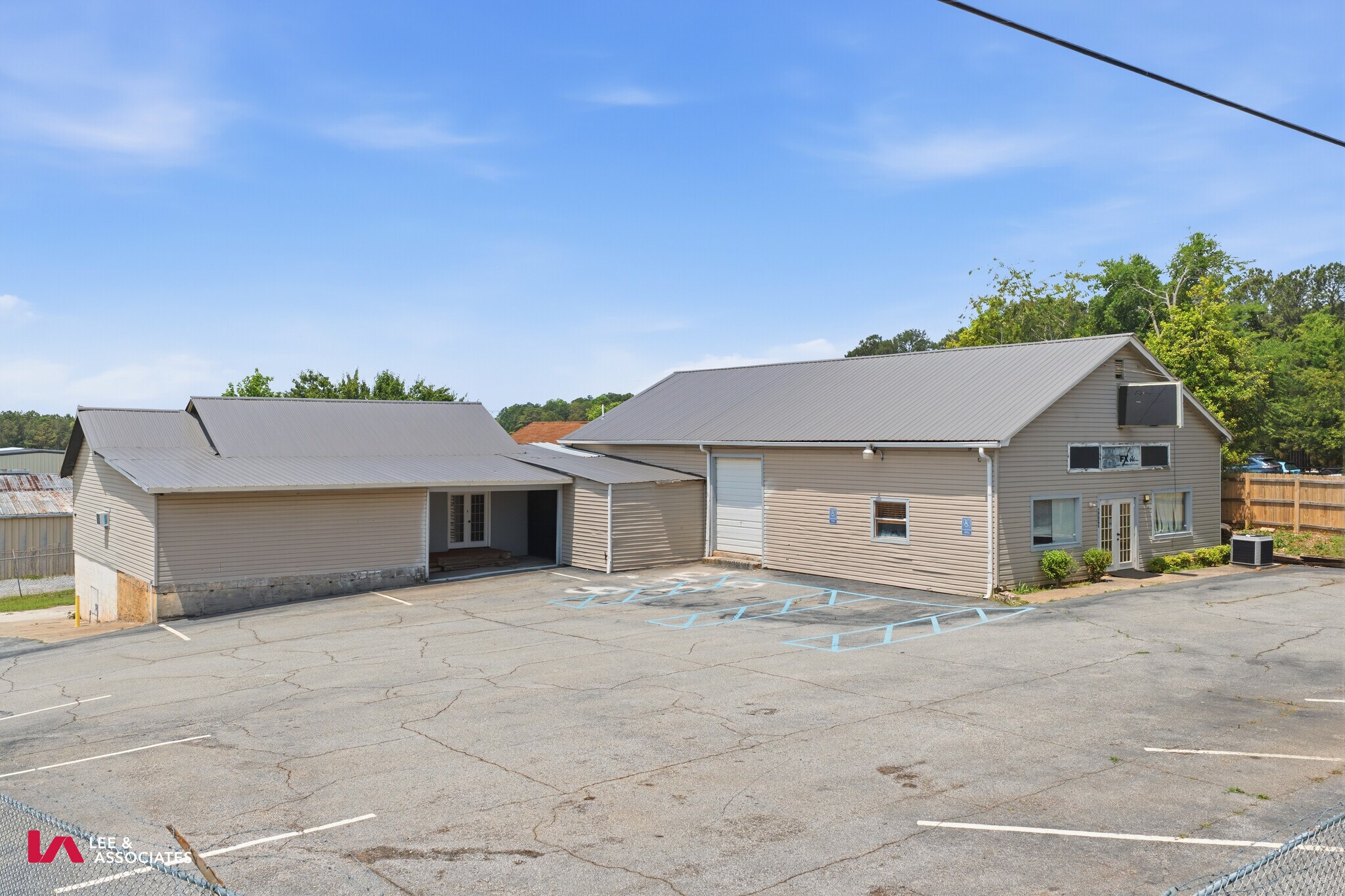 9135 S Main St, Jonesboro, GA à vendre Photo de l’immeuble– Image 1 sur 10