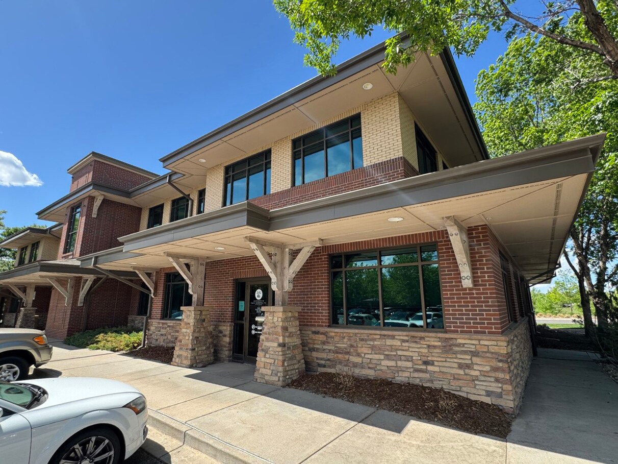 1625 Foxtrail Dr, Loveland, CO à vendre Photo de l’immeuble– Image 1 sur 20