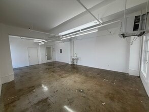 122 E 7th St, Los Angeles, CA à louer Photo intérieure– Image 2 sur 3