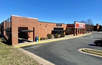 Plus de détails pour 243-259 Ridge-McIntire Rd, Charlottesville, VA - Bureau/Local commercial à louer