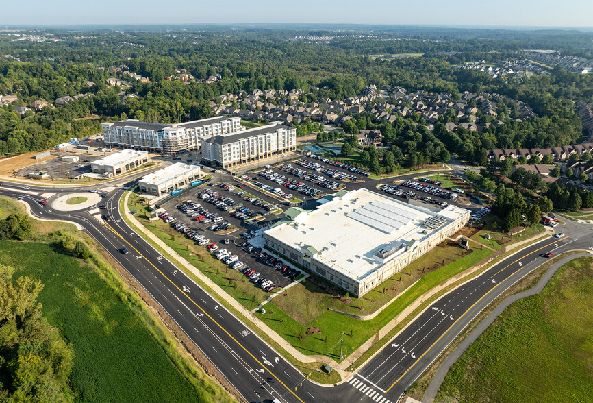 9620 Christenbury Pky, Concord, NC à louer - Photo de l’immeuble – Image 1 sur 8