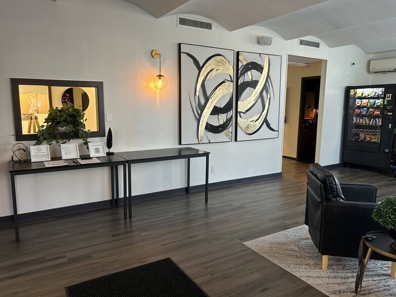 1019 Astor Ave, Forest Park, GA à vendre - Photo de l’immeuble – Image 3 sur 11
