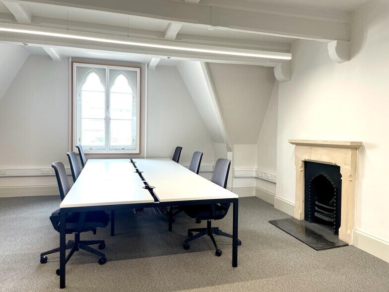 4-8 The Sanctuary, Londres à louer - Photo intérieure – Image 2 sur 11