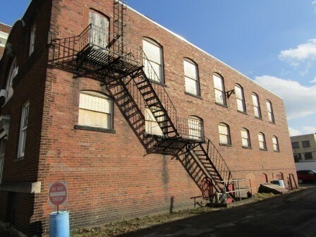 201 W Spring St, Titusville, PA à vendre - Photo de l’immeuble – Image 3 sur 8