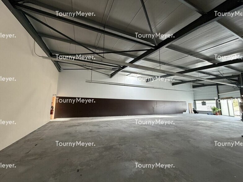 15 Rue Pasteur, Puygouzon à louer - Photo intérieure – Image 2 sur 2