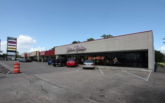Plus de détails pour 813-823 N I-45, Conroe, TX - Local commercial à louer