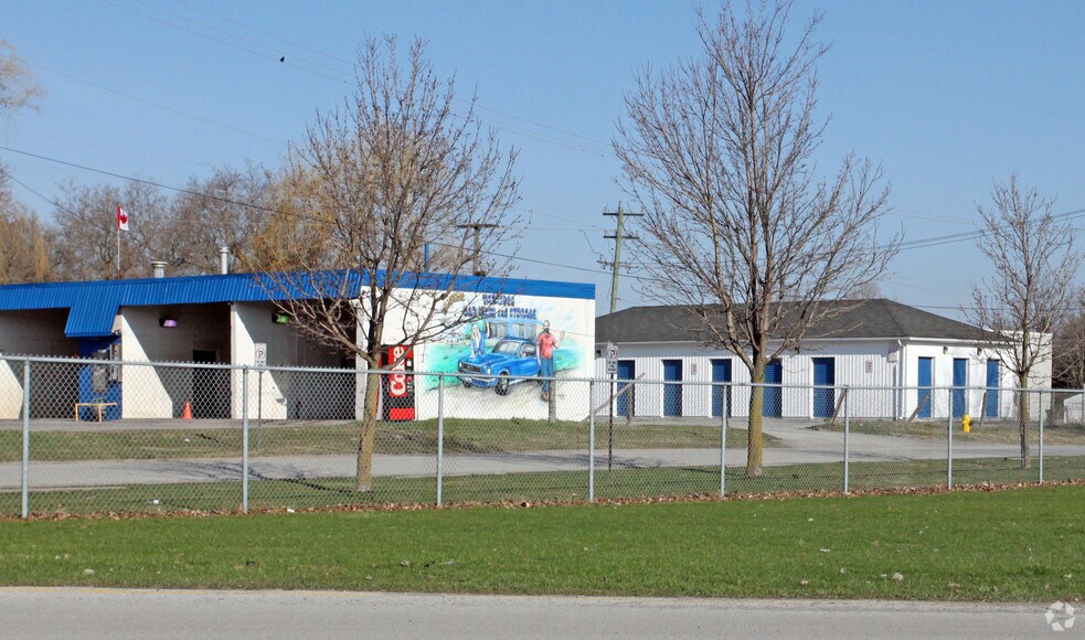 99 Reach St, Uxbridge, ON à vendre - Photo de l’immeuble – Image 3 sur 10