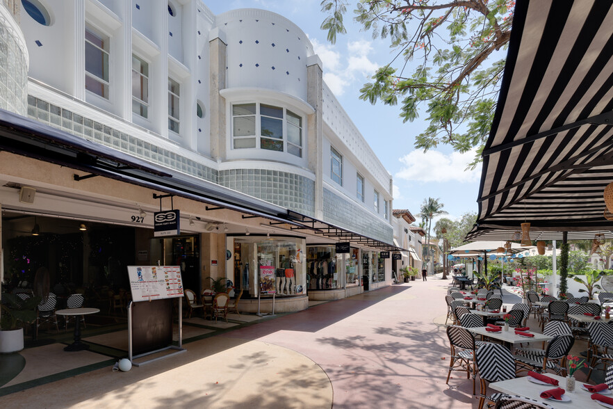 901-927 Lincoln Rd, Miami Beach, FL à louer - Photo de l’immeuble – Image 2 sur 9